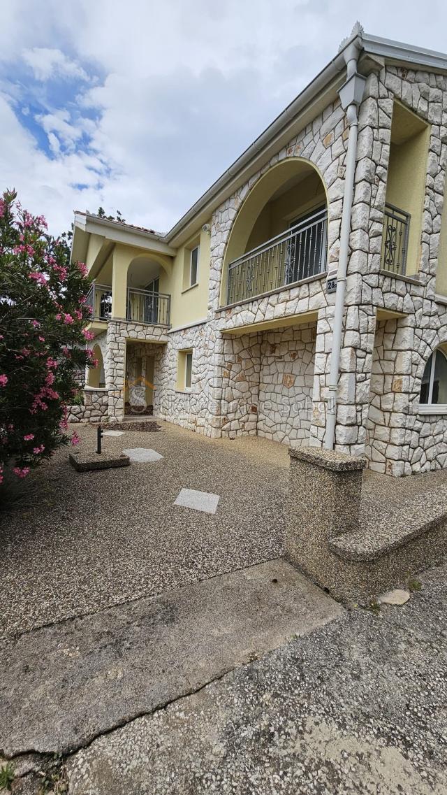 Smrika, Crikvenica - House, 577 m2