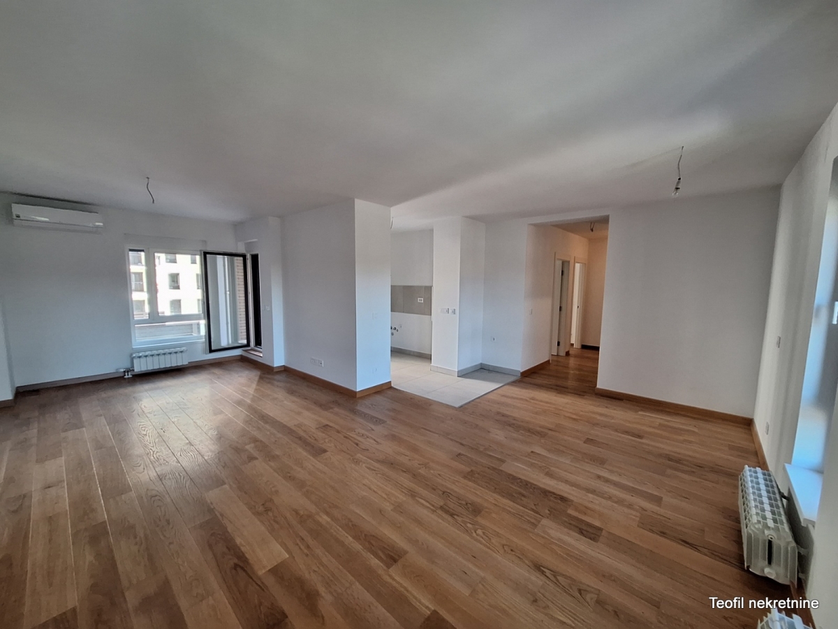 NOVI BEOGRAD TOŠIN BUNAR 84m2 , (2T) , 302256e