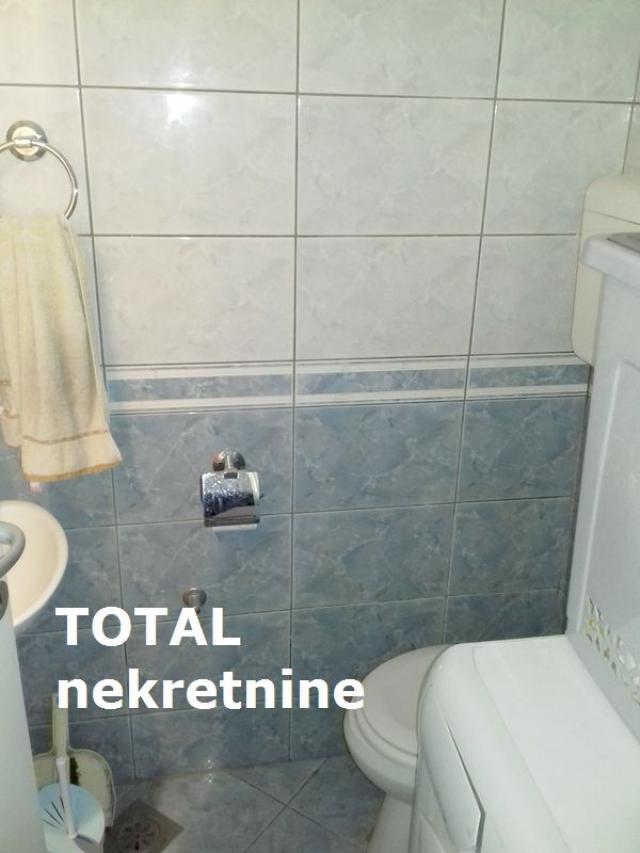 4 Četvorosoban stan NOVI SAD, 228660€