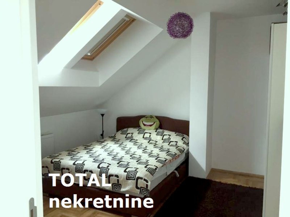 4 Četvorosoban stan NOVI SAD, 236900€