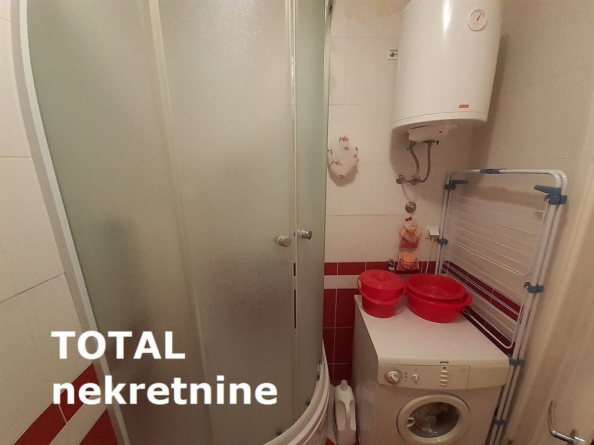 1 Jednosoban stan NOVI SAD, 87550€