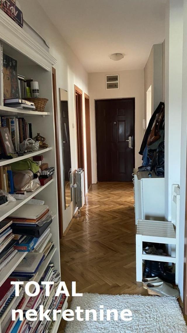 2. 5 Dvoiposoban stan NOVI SAD, 145230€