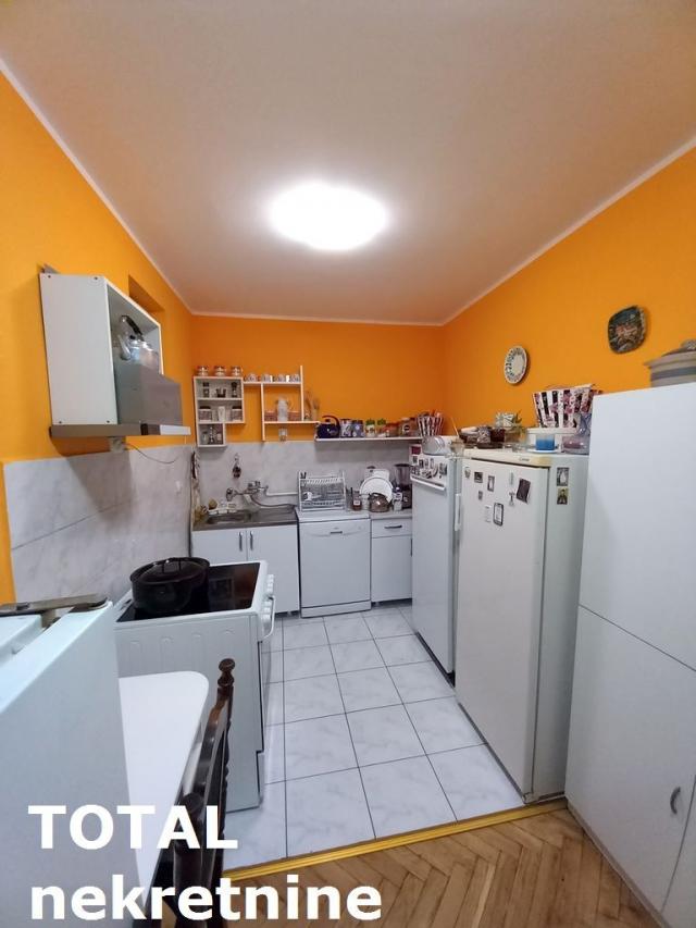 3 Trosoban stan NOVI SAD, 126070€