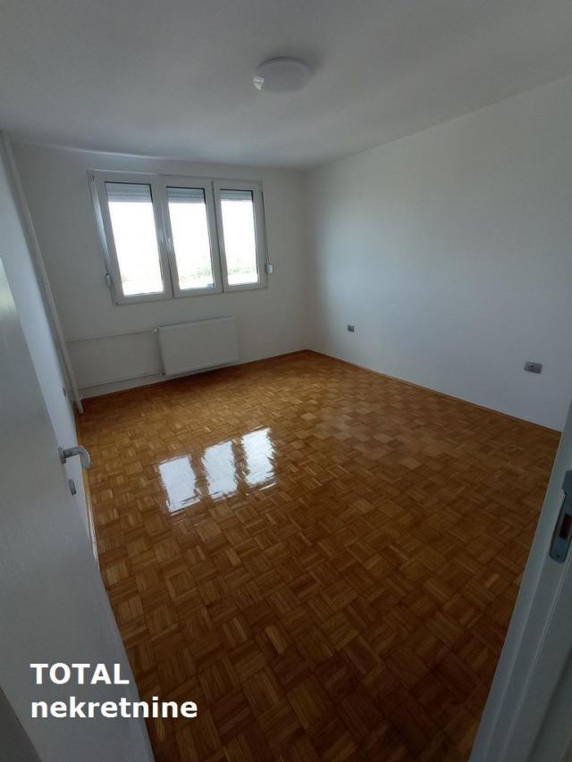 2 Dvosoban stan NOVI SAD, 118450€