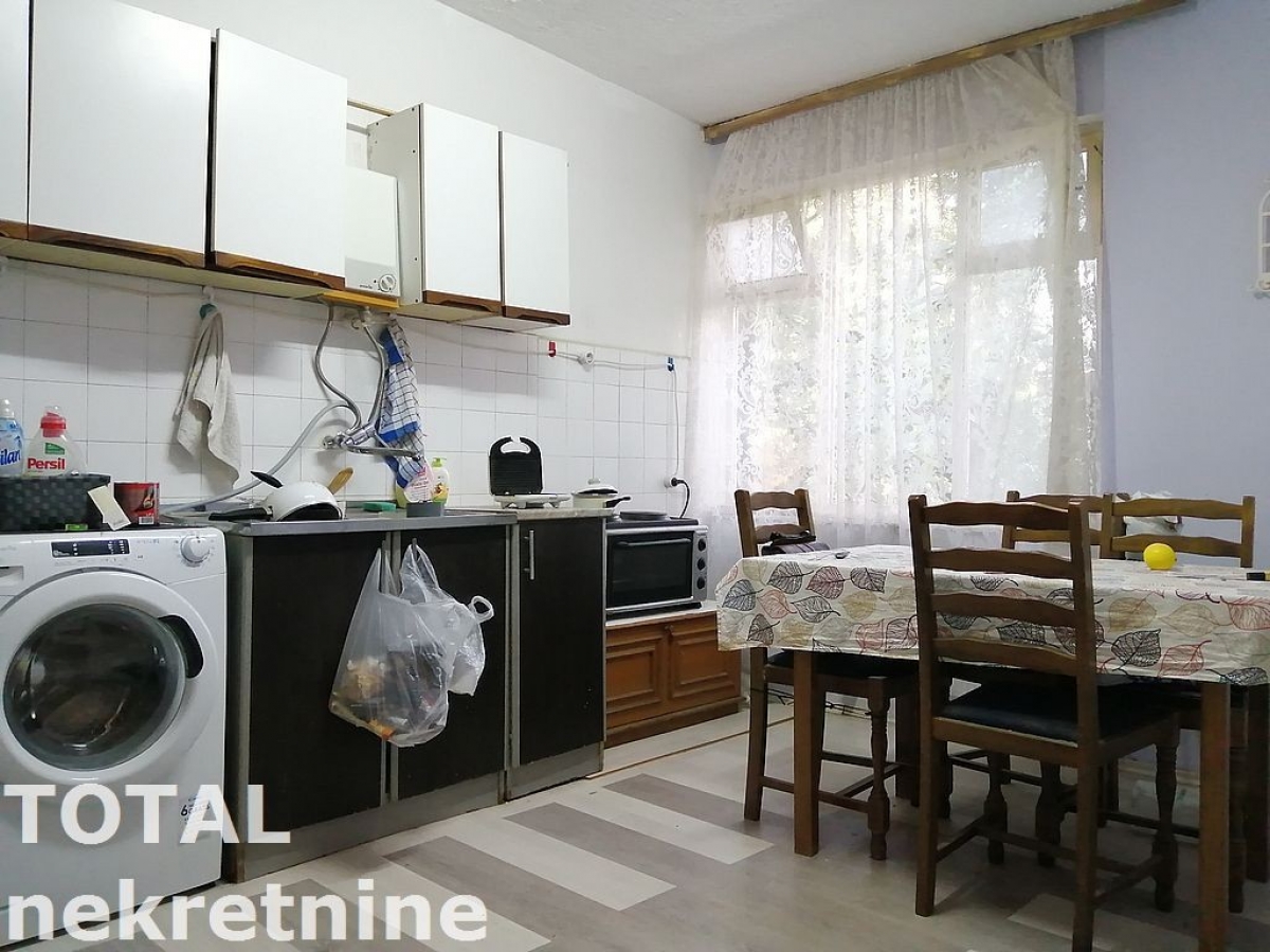 3 Trosoban stan NOVI SAD, 80340€