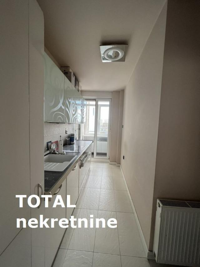 3 Trosoban stan NOVI SAD, 226600€