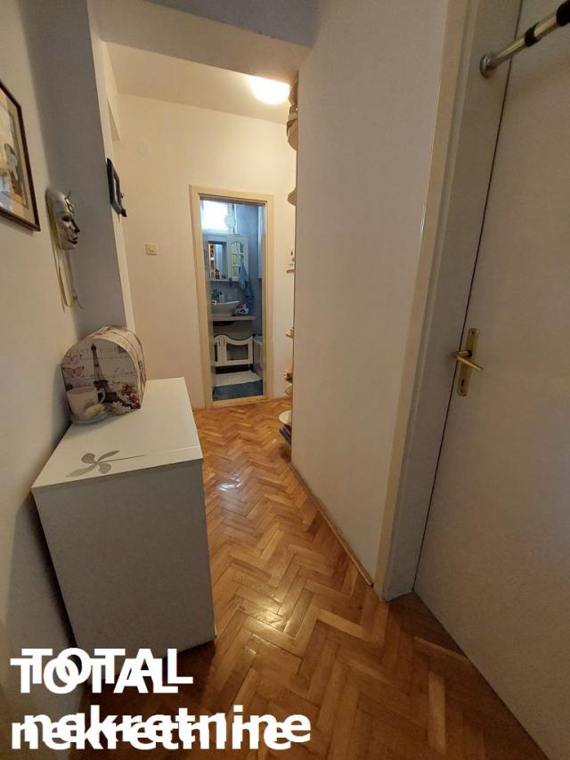 5 Petosoban stan NOVI SAD, 206000€