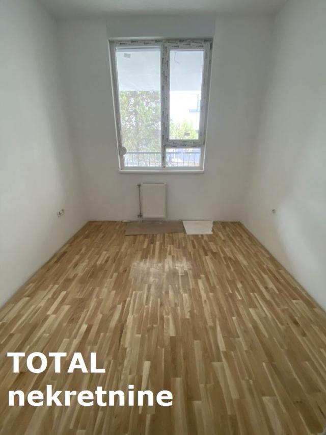 2. 5 Dvoiposoban stan NOVI SAD, 175100€