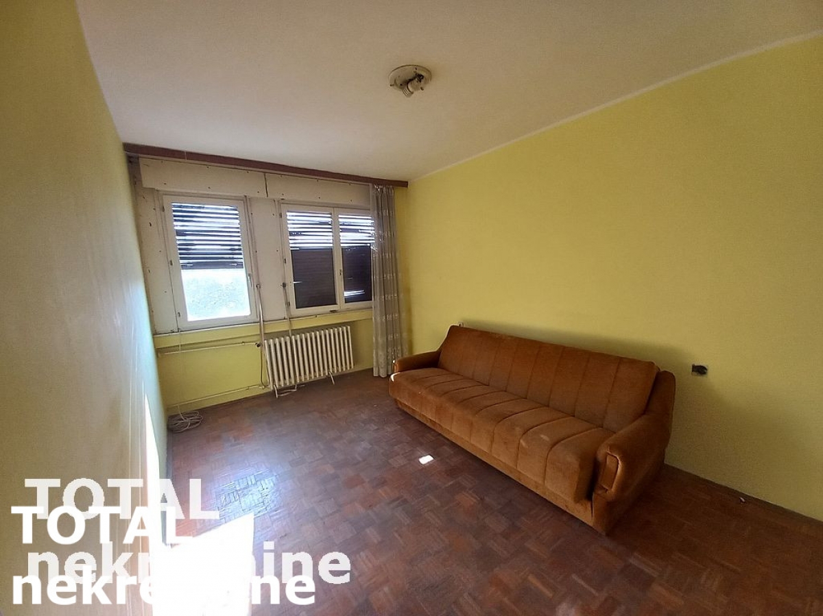 2. 5 Dvoiposoban stan NOVI SAD, 158000€