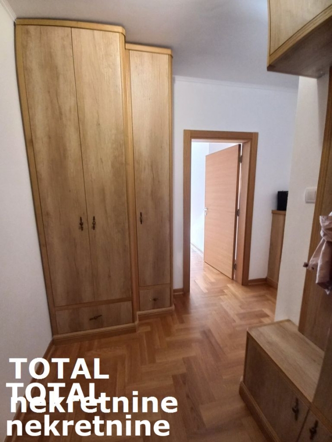 3 Trosoban stan NOVI SAD, 185400€