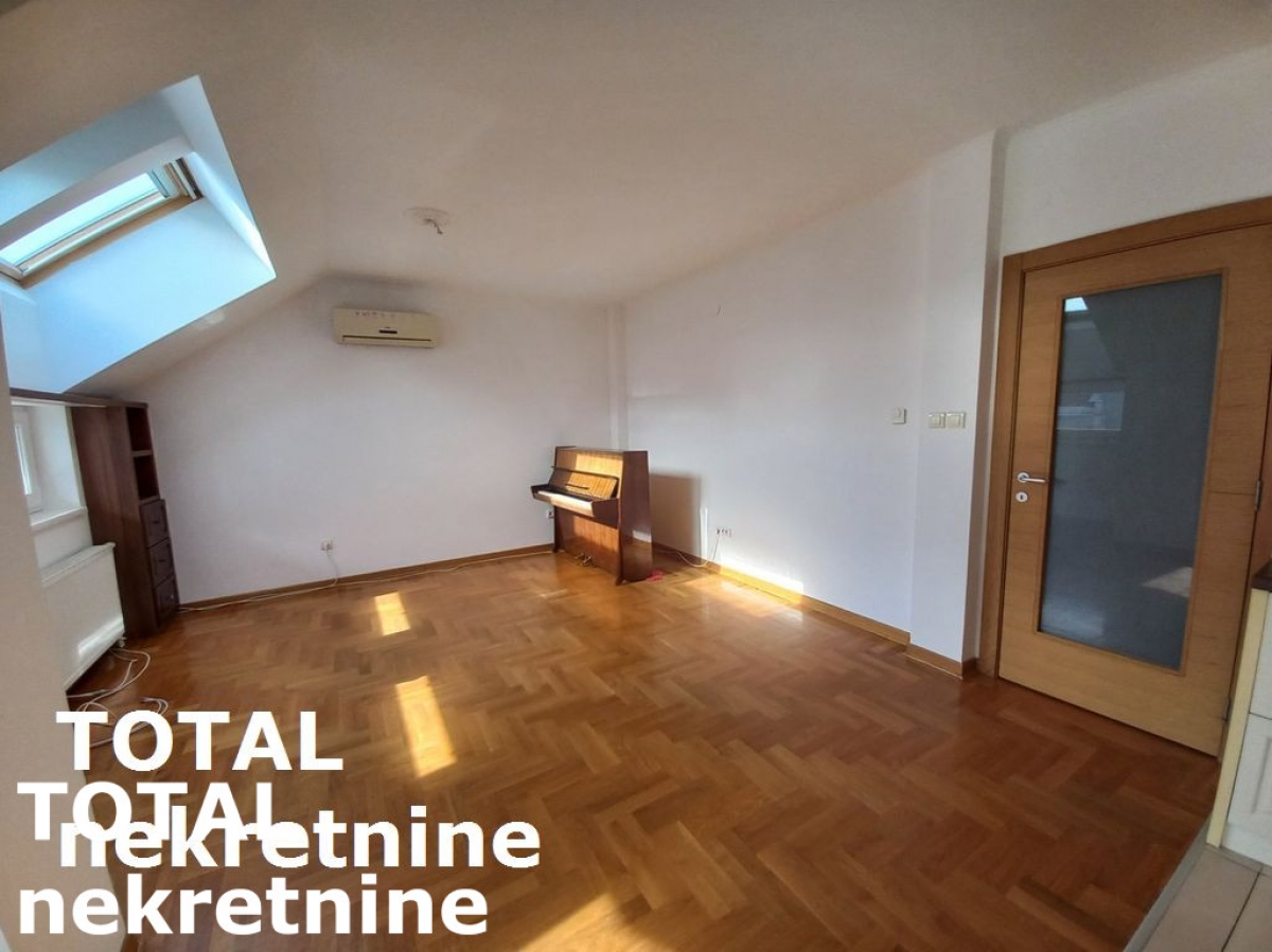 3 Trosoban stan NOVI SAD, 185400€