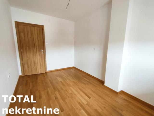 2 Dvosoban stan NOVI SAD, 104420€