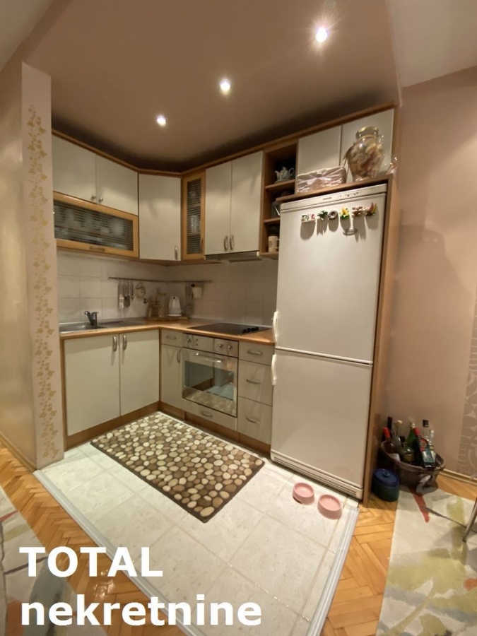 2. 5 Dvoiposoban stan NOVI SAD, 144200€