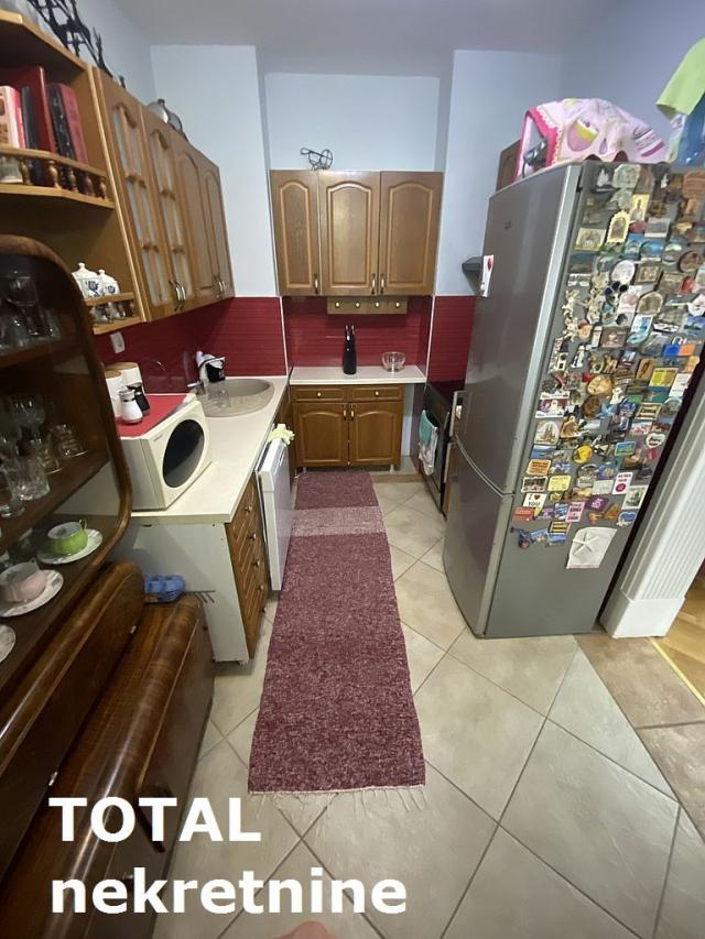 2 Dvosoban stan NOVI SAD, 195700€