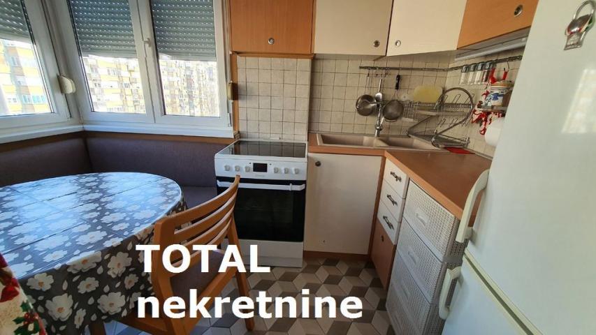 3. 5 Troiposoban stan NOVI SAD, 154500€