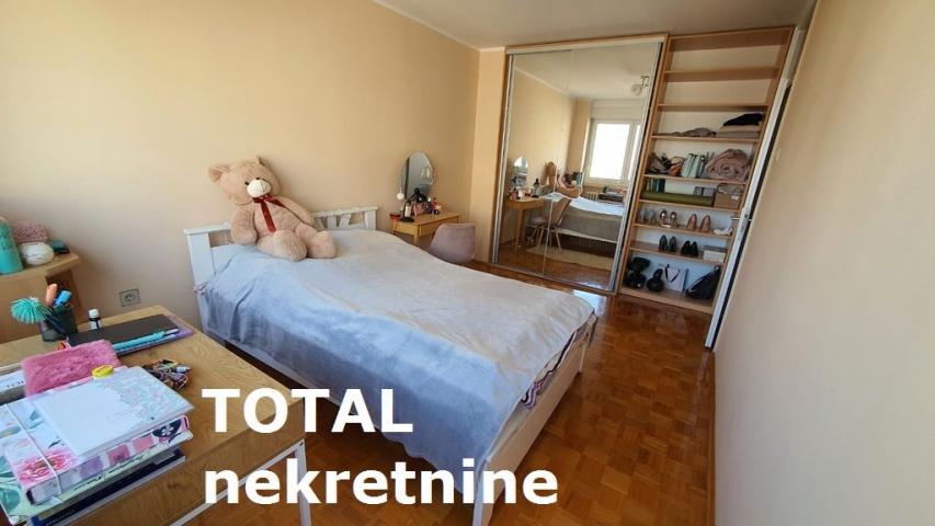 3. 5 Troiposoban stan NOVI SAD, 154500€