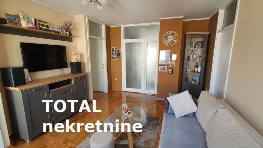 3. 5 Troiposoban stan NOVI SAD, 154500€