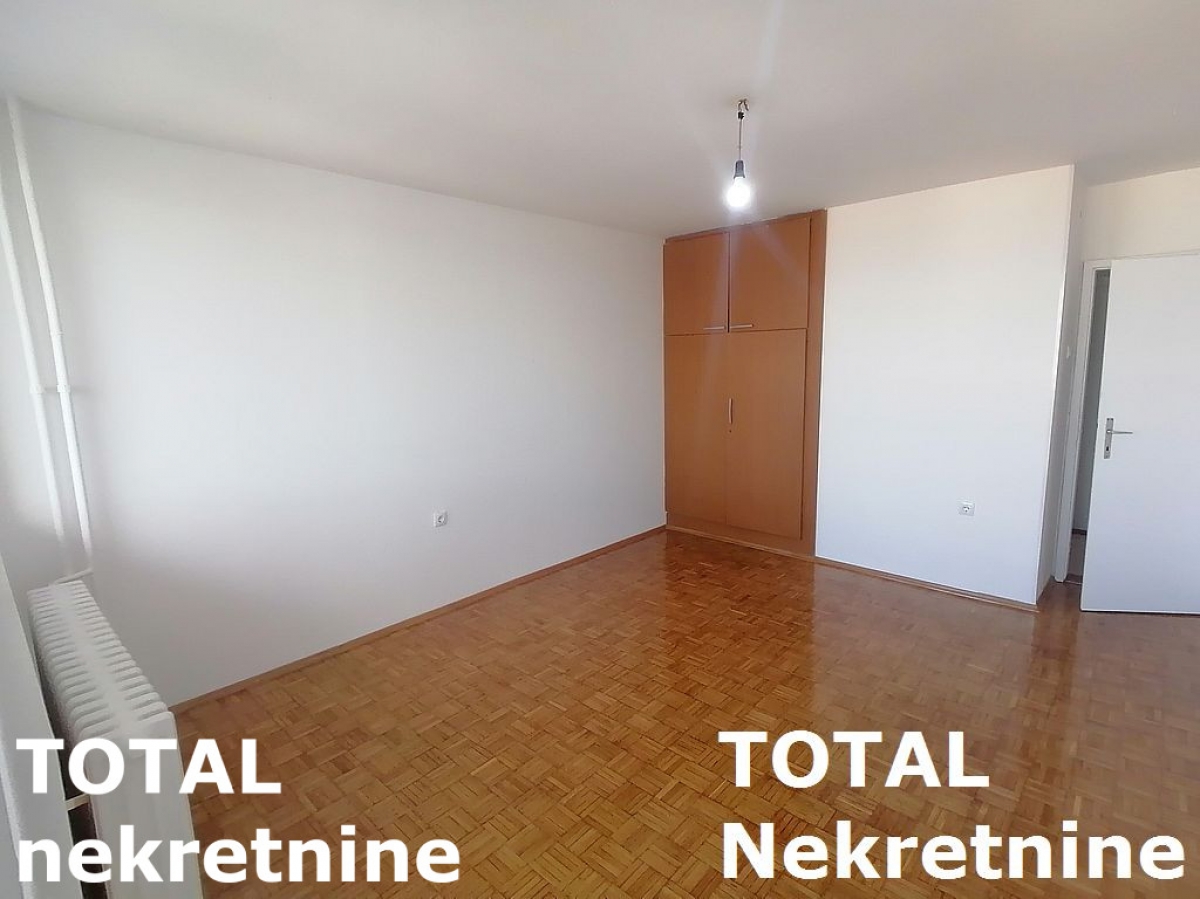 3 Trosoban stan NOVI SAD, 126690€