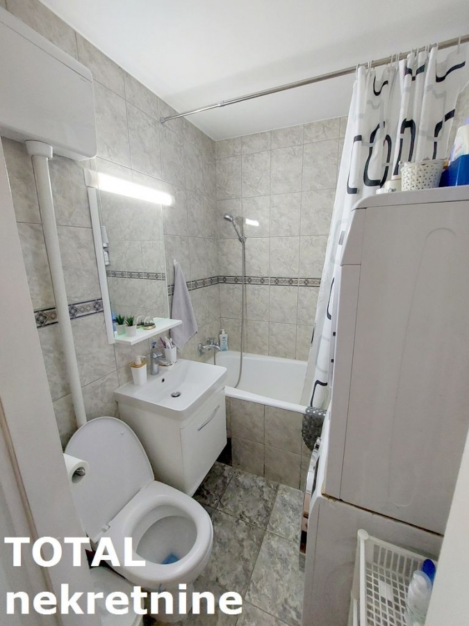 2. 5 Dvoiposoban stan NOVI SAD, 127720€