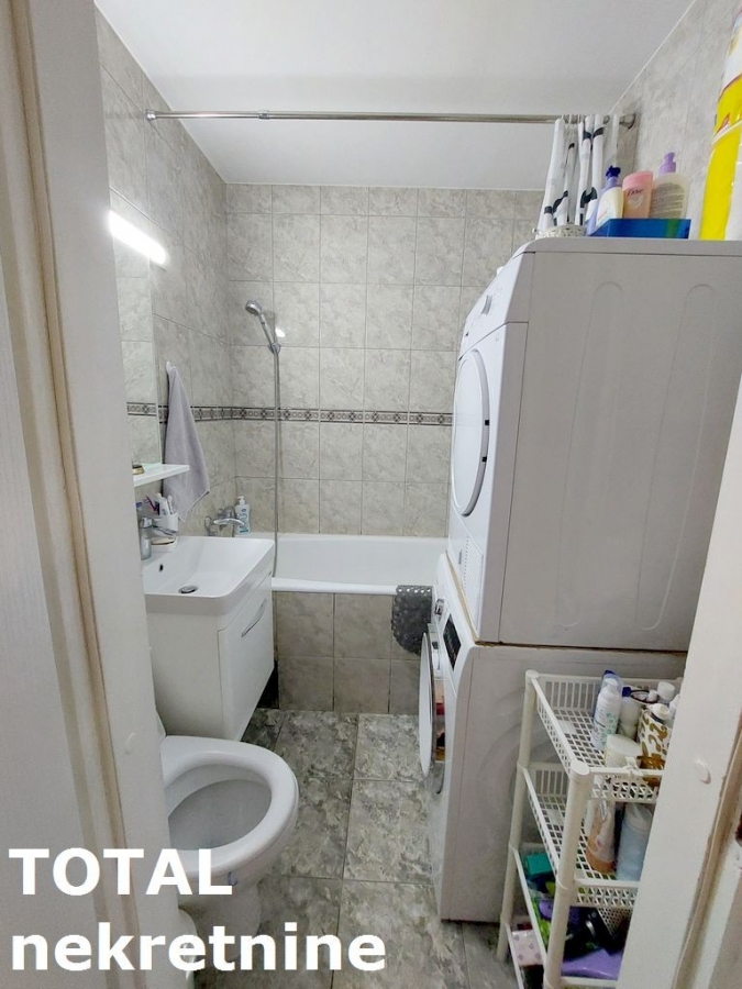 2. 5 Dvoiposoban stan NOVI SAD, 127720€