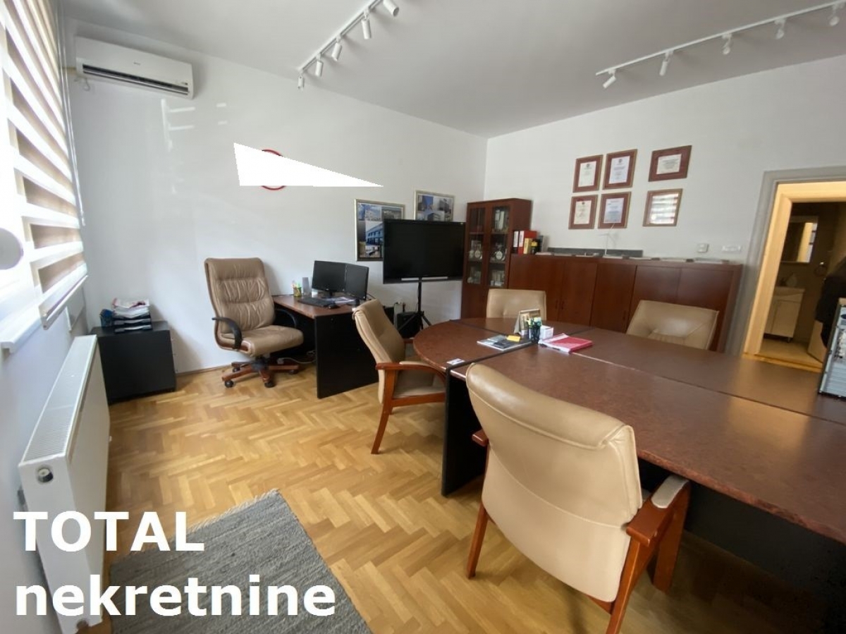 2 Dvosoban stan NOVI SAD, 128750€