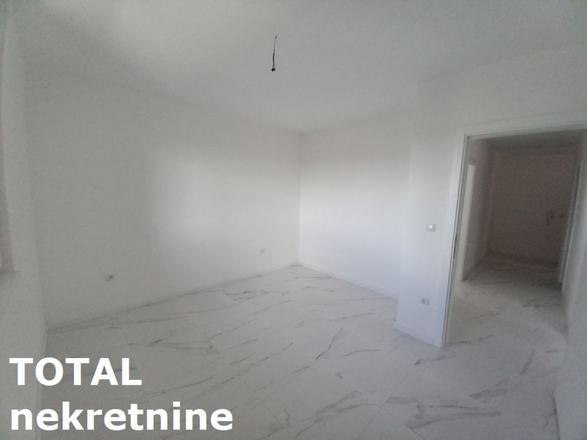 3 Trosoban stan NOVI SAD, 156560€