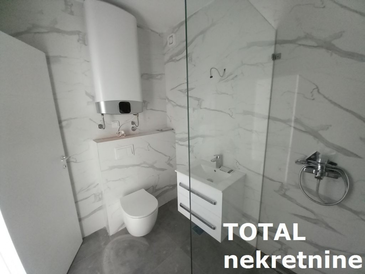 3 Trosoban stan NOVI SAD, 156560€