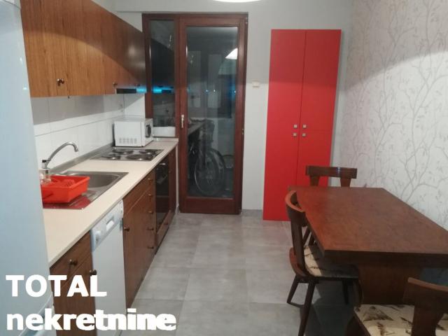 2 Dvosoban stan NOVI SAD, 113300€