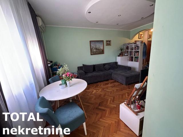 2 Dvosoban stan NOVI SAD, 103000€