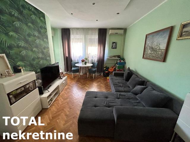 2 Dvosoban stan NOVI SAD, 103000€