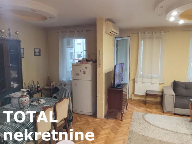 3 Trosoban stan NOVI SAD, 206000€