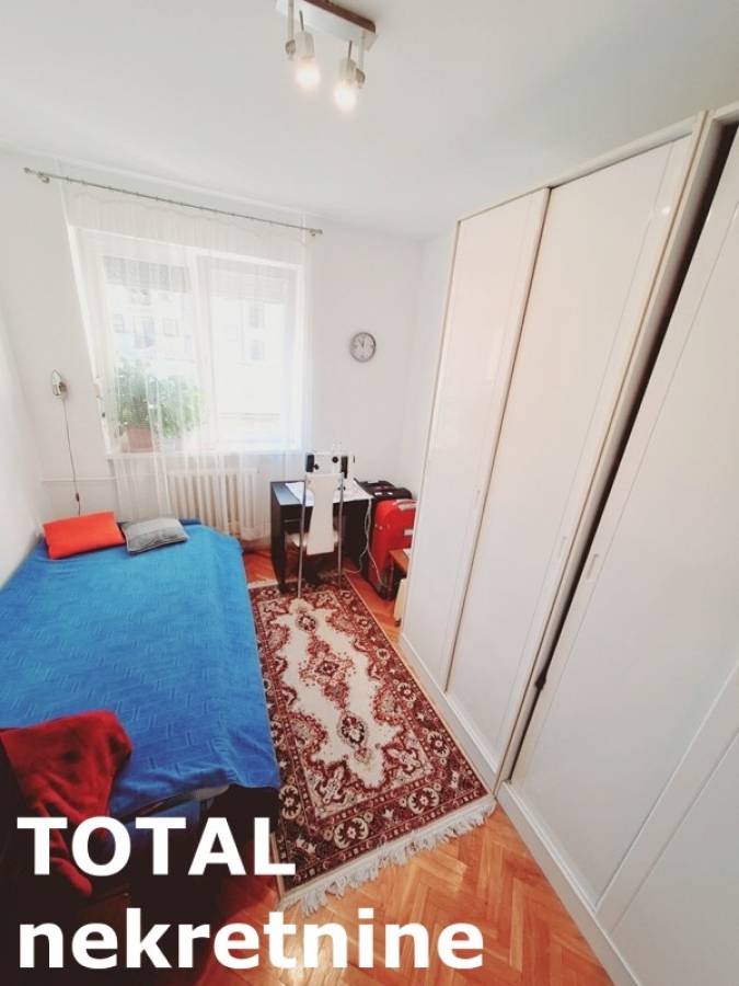 2. 5 Dvoiposoban stan NOVI SAD, 142100€