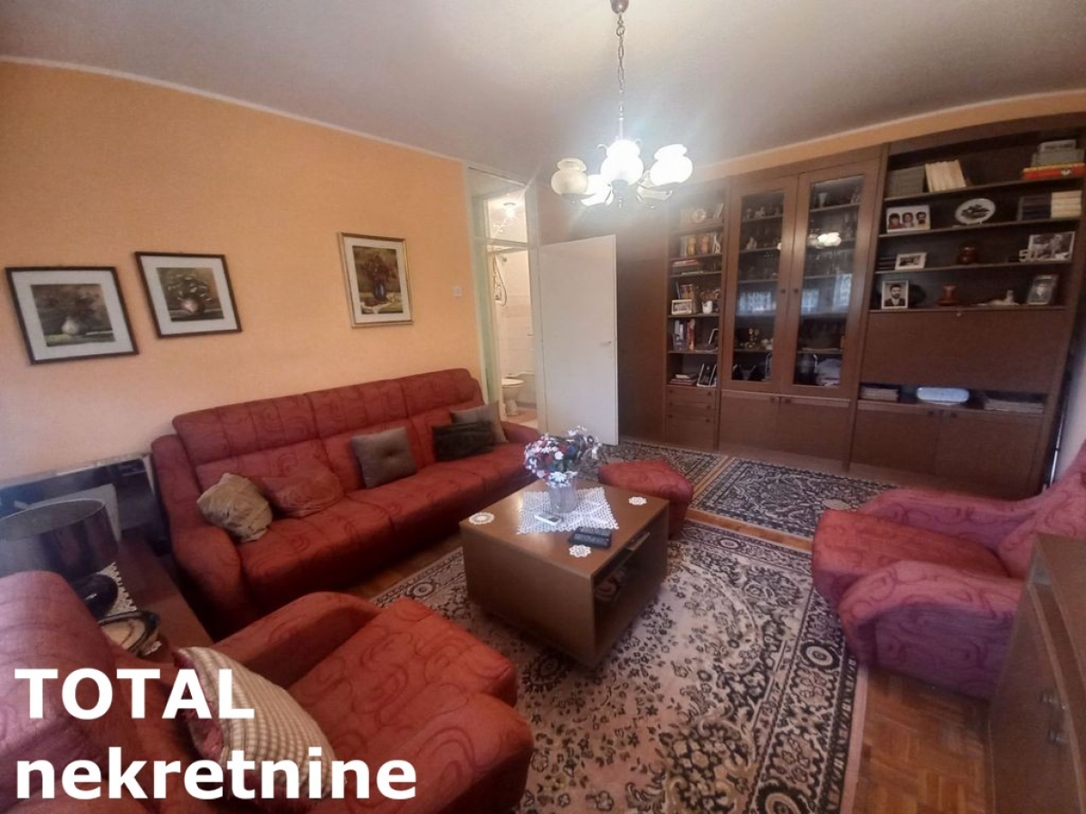 3 Trosoban stan NOVI SAD, 175200€