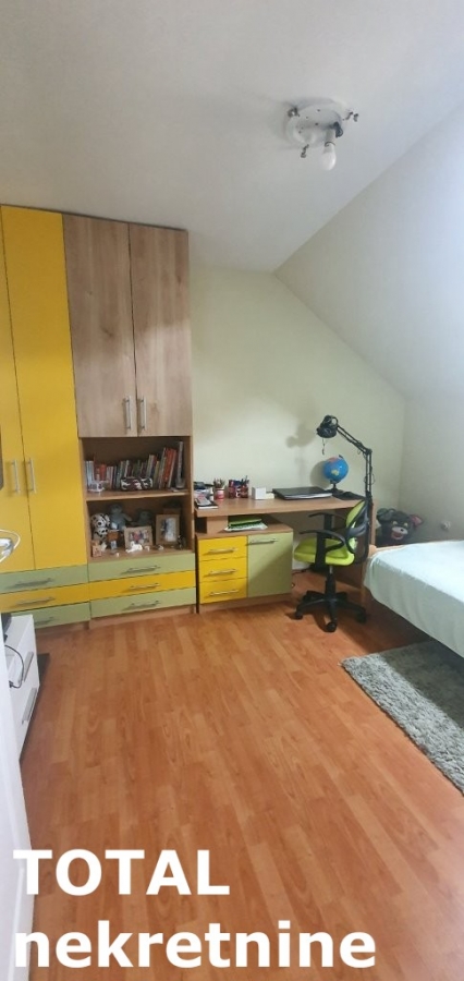 3 Trosoban stan NOVI SAD, 93730€