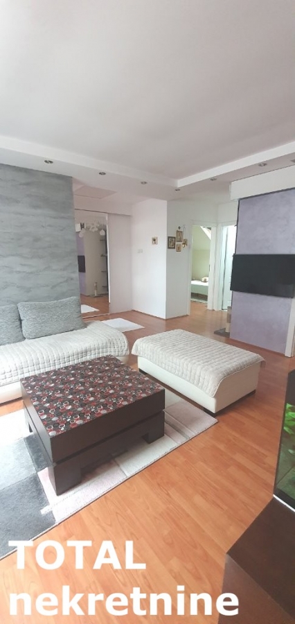 3 Trosoban stan NOVI SAD, 93730€