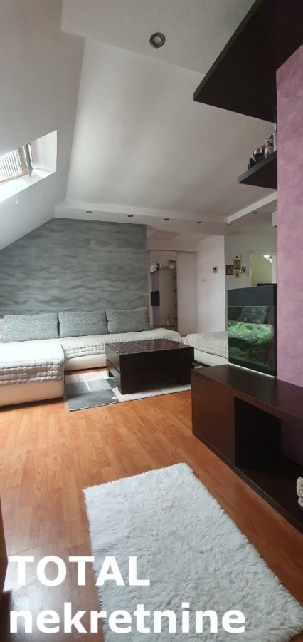 3 Trosoban stan NOVI SAD, 93730€