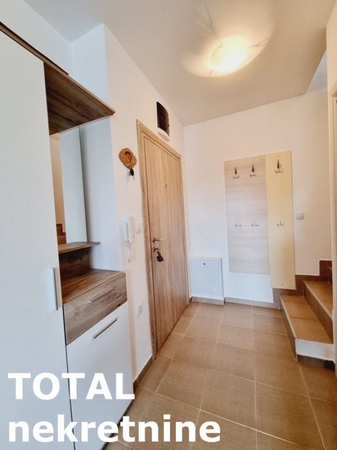 4 Četvorosoban stan NOVI SAD, 169950€