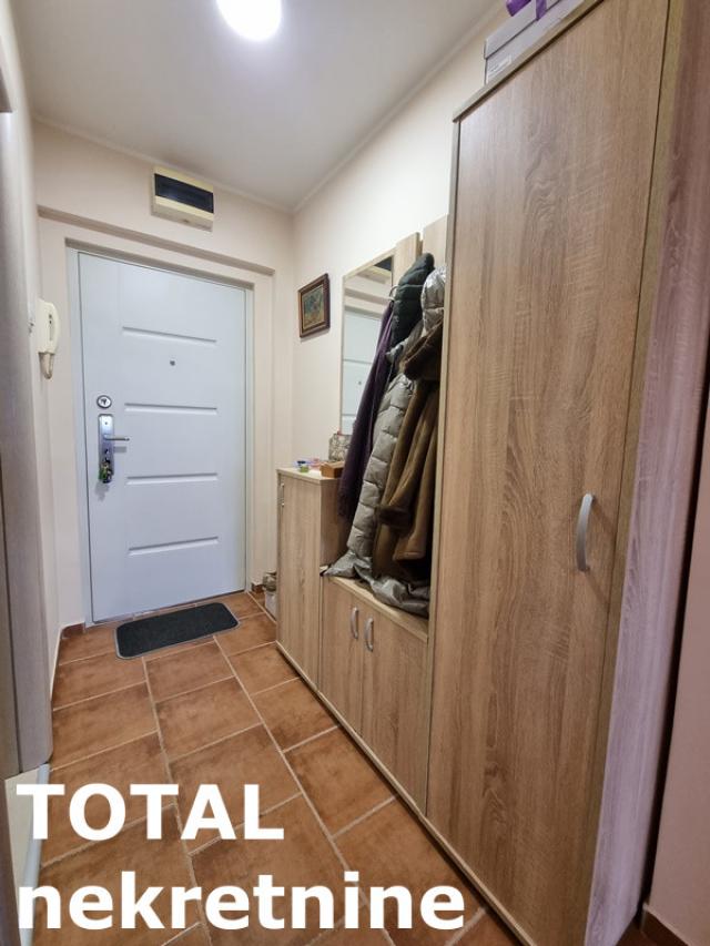 2 Dvosoban stan NOVI SAD, 123600€