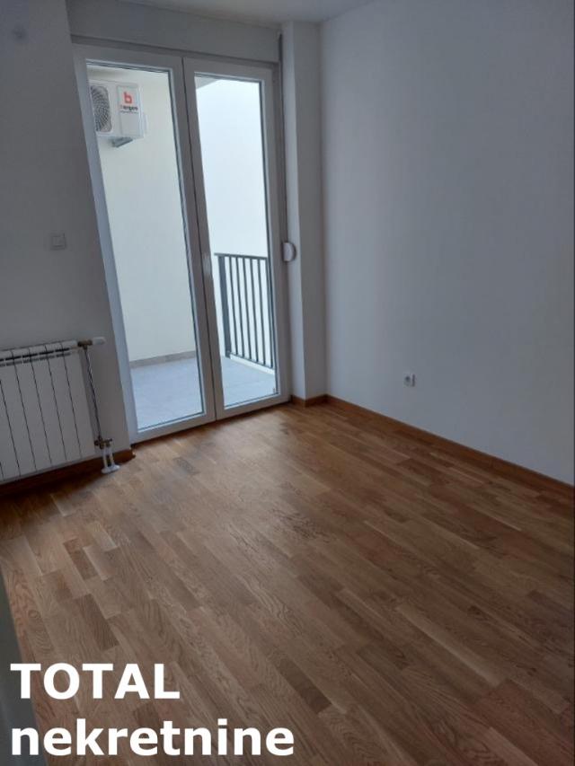 2 Dvosoban stan NOVI SAD, 113300€