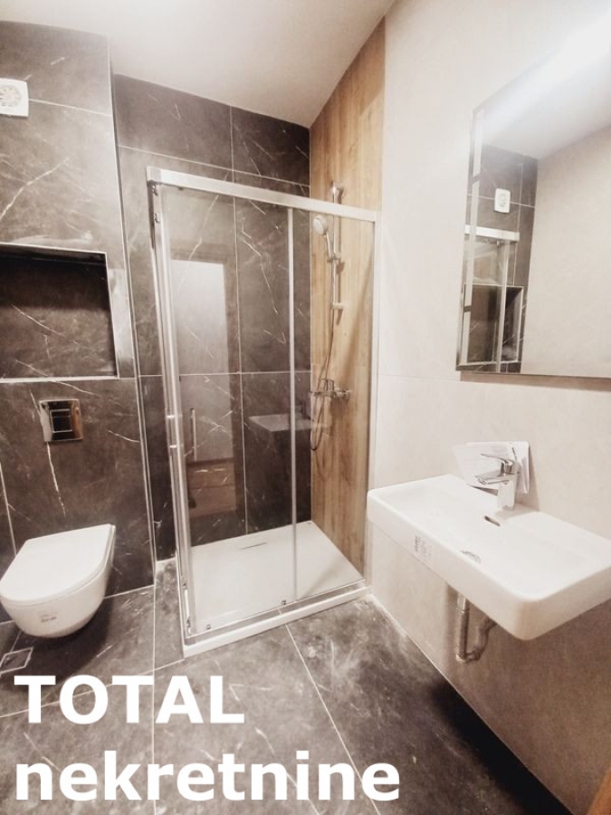 3 Trosoban stan NOVI SAD, 239780€