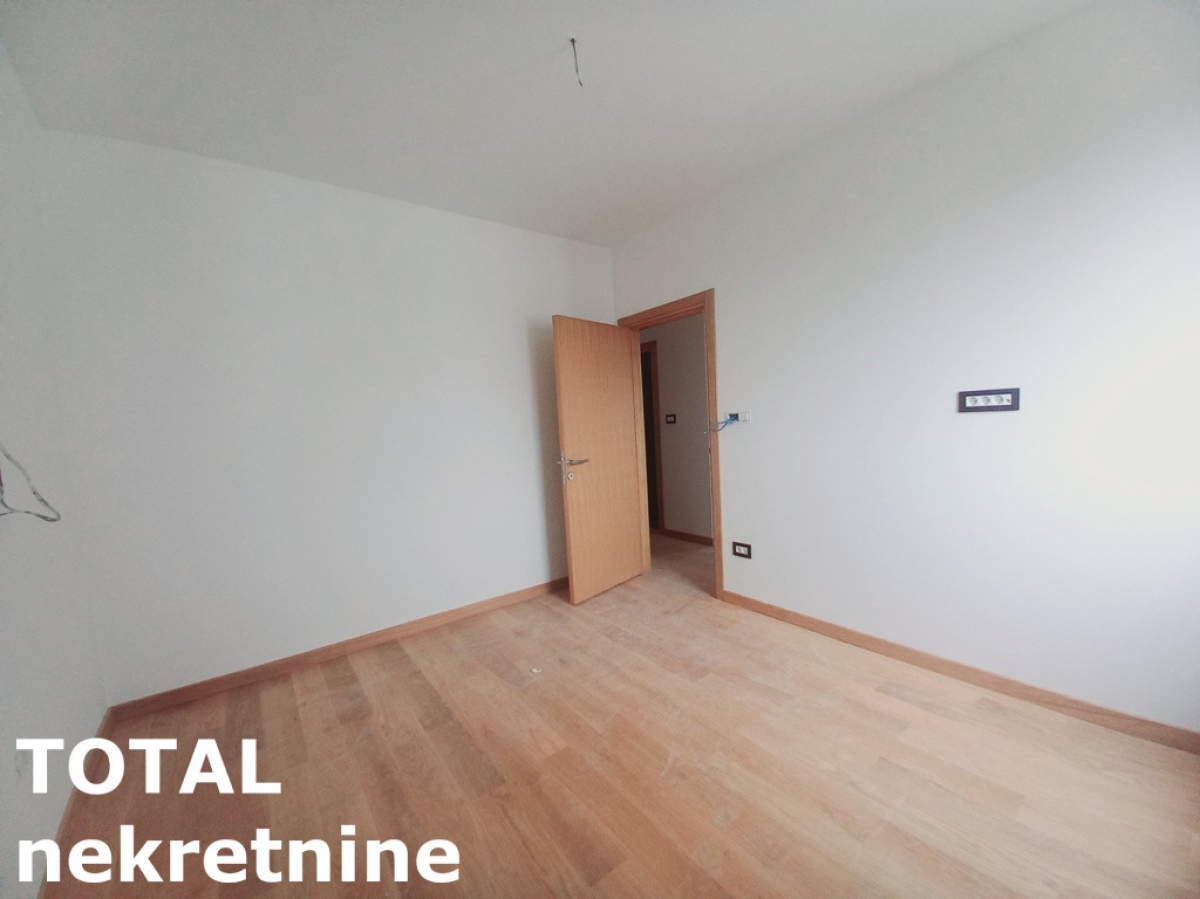 3 Trosoban stan NOVI SAD, 239780€