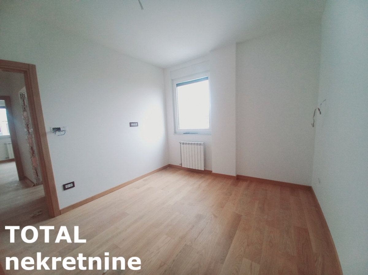 3 Trosoban stan NOVI SAD, 239780€