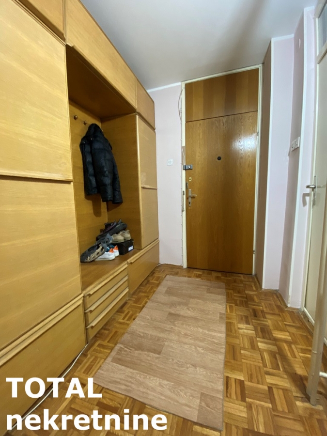 3 Trosoban stan NOVI SAD, 175100€