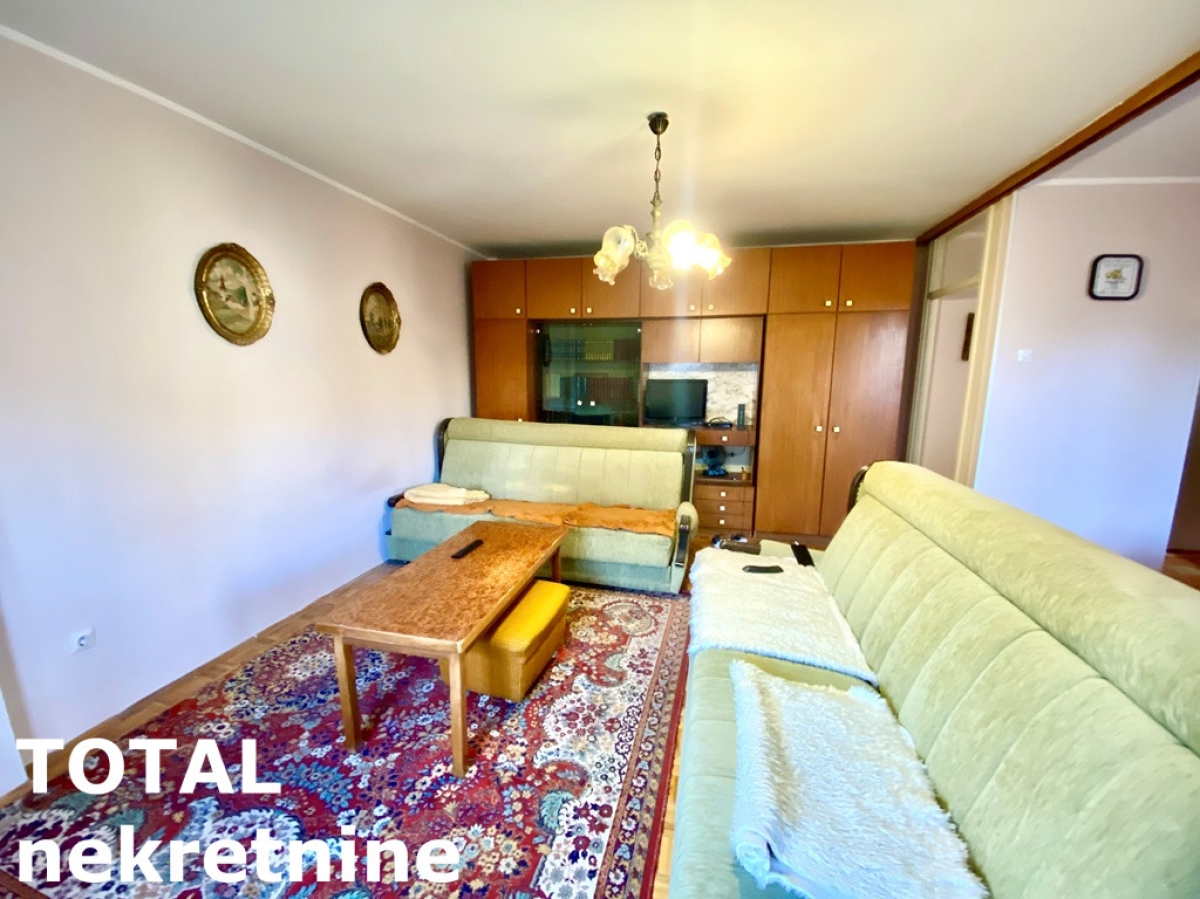 3 Trosoban stan NOVI SAD, 175100€