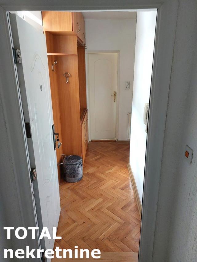 0. 5 Garsonjera NOVI SAD, 79310€