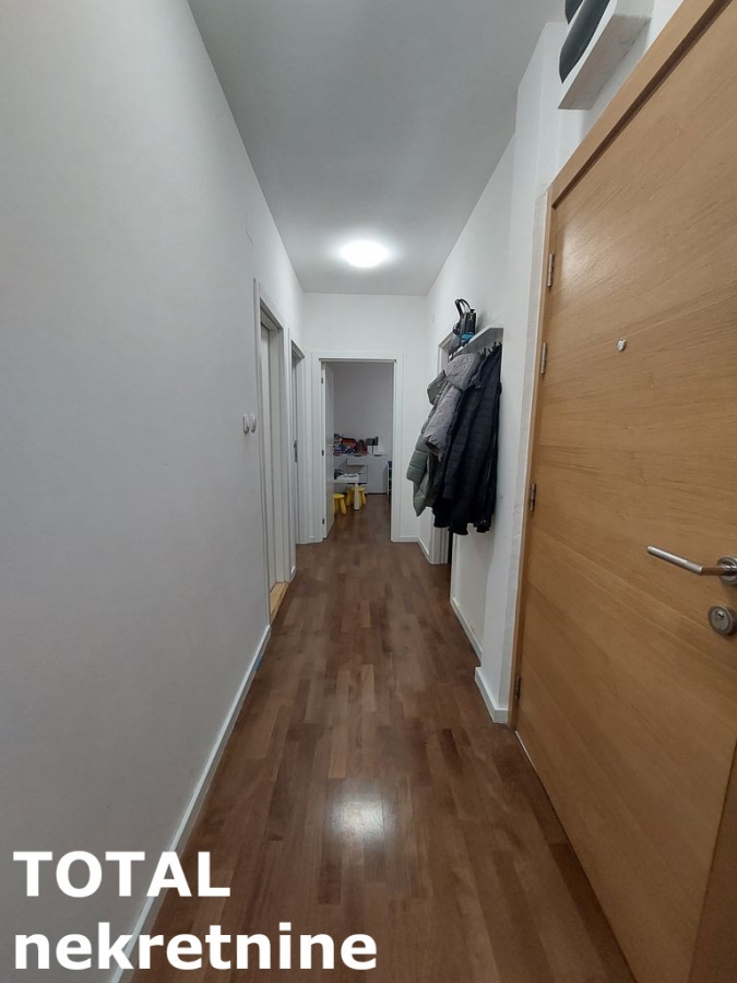 3. 5 Troiposoban stan NOVI SAD, 118450€