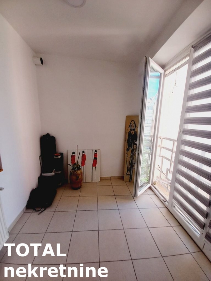 2 Dvosoban stan NOVI SAD, 172990€