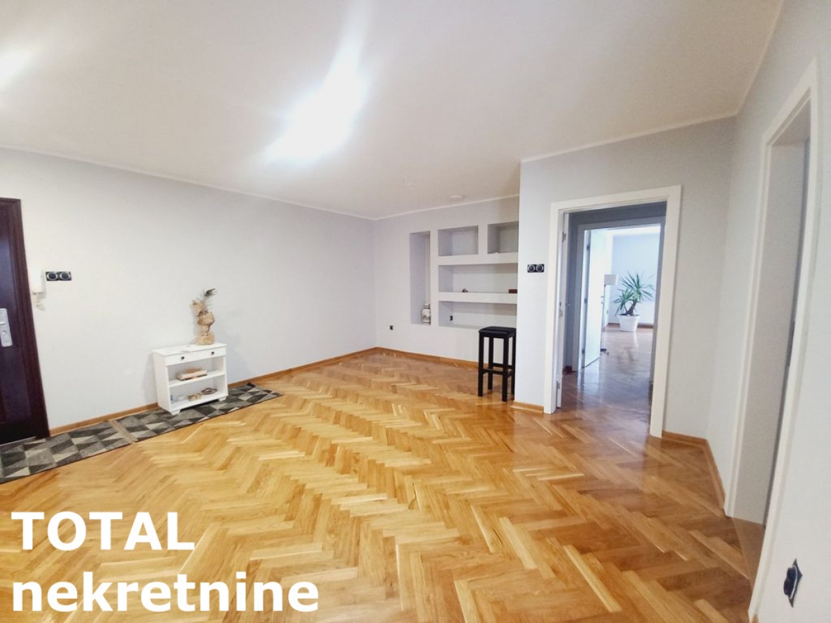 2 Dvosoban stan NOVI SAD, 172990€