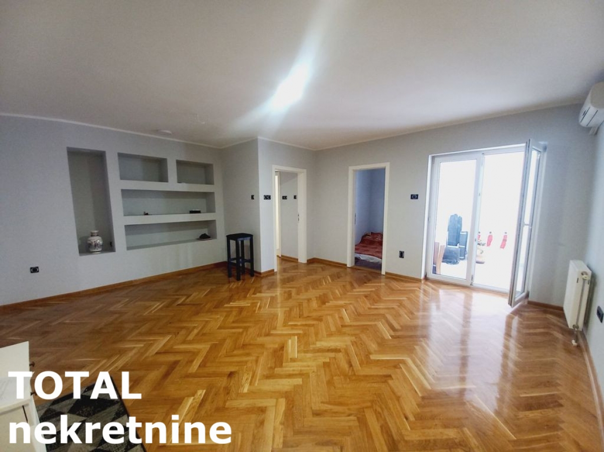 2 Dvosoban stan NOVI SAD, 172990€