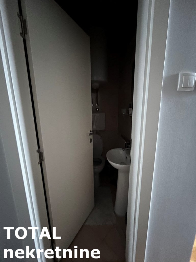 2. 5 Dvoiposoban stan NOVI SAD, 158360€